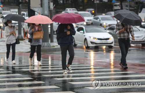 경기 동부·강원 영서·충청도·전라도 비…낮 최고 30도