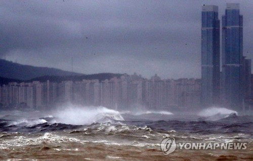 하태경 의원 '빌딩풍 재난법' 발의…재난 범주 확대