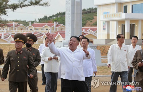 북한, 수해 복구에 총력…"최단기간, 최상수준으로 복구"