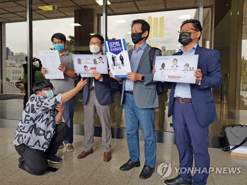 민주 "윤석열 배우자 고발사건 신속 수사해야"