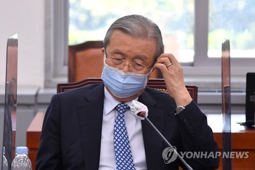 '경제3법' 반발에 '죽비' 든 김종인…"일방통행" 비판도