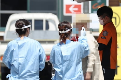 '깜깜이 확진자' 늘어나는데…추석연휴·개천절집회 어쩌나