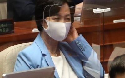 靑, 추미애 아들 군 특혜 의혹에 "언급할 내용 없다"