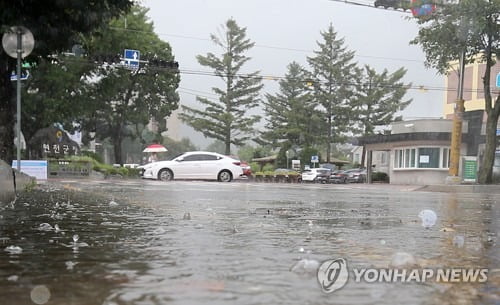 서울 전역에 호우주의보 발령…제9호 태풍 '마이삭' 영향권