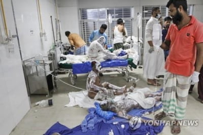 방글라 이슬람사원 가스·에어컨 폭발로 50여명 사상(종합)