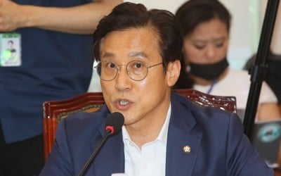 김홍걸 내친 與, 박덕흠 정조준…"꼬리라도 잘라야"