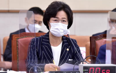 北매체 "추미애 죽이기는 검찰개혁 방해…제2의 조국 사태"