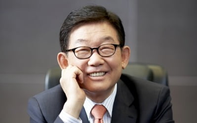 JW그룹, 기초과학 분야 장학생에게 3년간 월세 지원