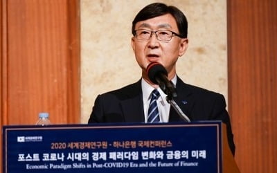 '자본시장의 대통령' 안효준, 국민연금 CIO 1년 연임한다