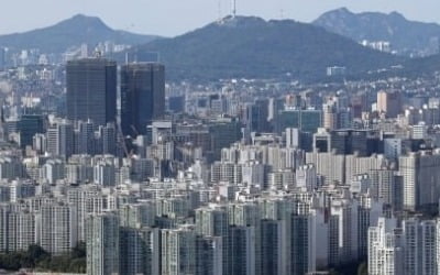 서울 아파트 전셋값 67주째 상승…강남 4구 매매가는 '보합'