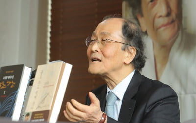 '등단 50주년' 조정래 작가 "마지막 순간까지 글 쓰다 죽고파"