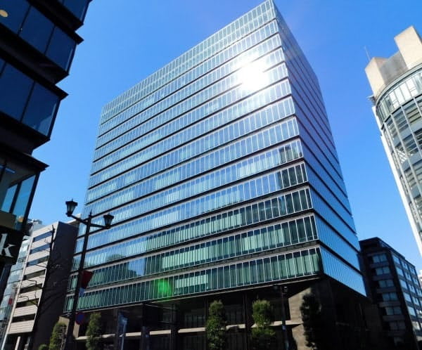 BGO가 올 4월 사들인 도쿄 지요다구의 대형 오피스빌딩  /사진=니혼게이자이신문