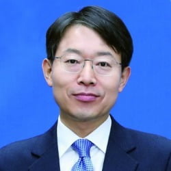 "아파트로 드론 날려 찍는다"…고도화되는 '불법촬영 범죄'