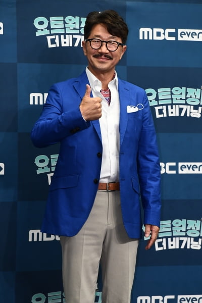 [포토] 김승진 선장, '요트원정대 사랑해 주세요~'