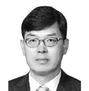 [시론] 외국계 보험사가 한국 떠나는 이유