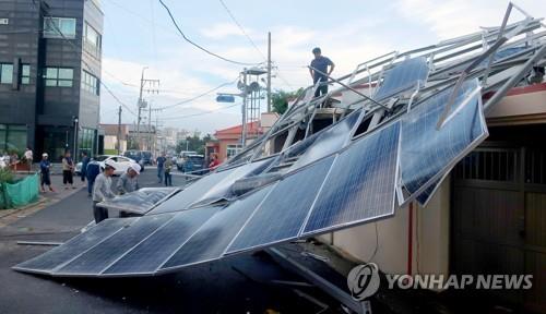 "중금속 함유 태양광 폐패널 2040년 82만t 달해…환경오염 우려"(종합)