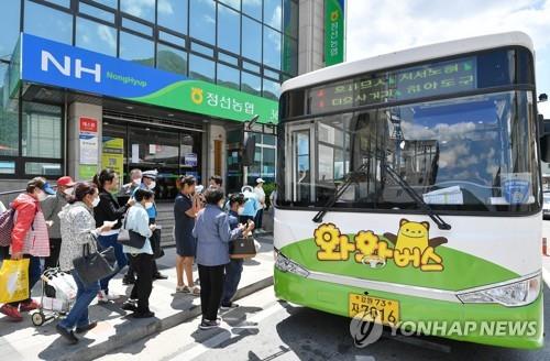 정선군 버스 완전 공영제 시행했더니…이용객 34% 증가