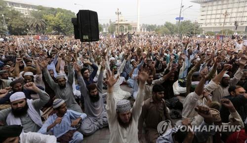 파키스탄 고법, '신성모독' 사형선고 6년만에 뒤집어 무죄 판결