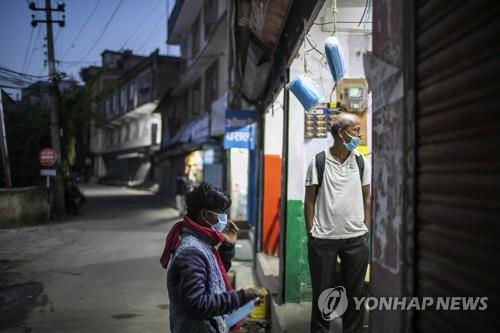 네팔 내각서 두번째 감염자 발생…총리 보좌관 이어 확산 가속