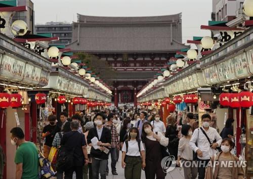 일본, 코로나 대응 3차 추경 추진…여행장려 정책 연장