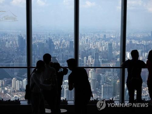 나홀로 '코로나 터널'서 빠져나온 중국…미국 추격도 '가속'