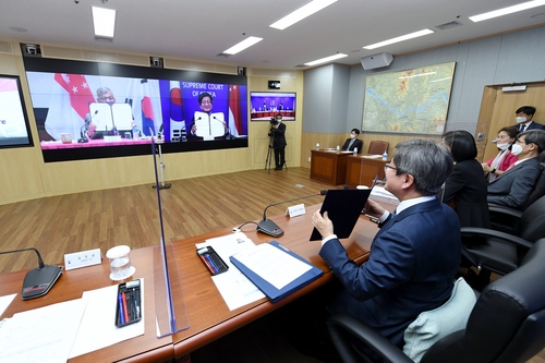 한-싱가포르 대법원장 사법협력 MOU…첫 화상 회담