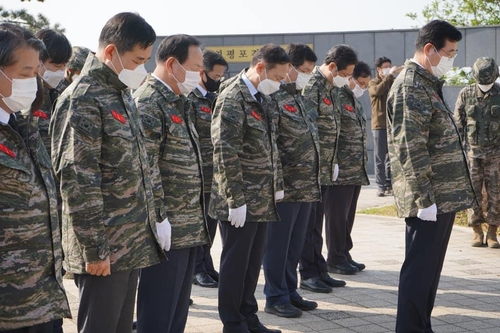 국방위, 서해 공무원 실종해역 방문…선상서 北 경고방송 청취