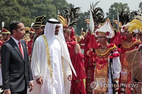 아부다비에 '조코위' 도로·모스크…UAE-인니 협력강화