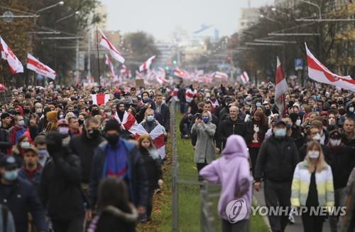 벨라루스 야권지도자 "전국적 총파업" 선언…루카셴코 압박