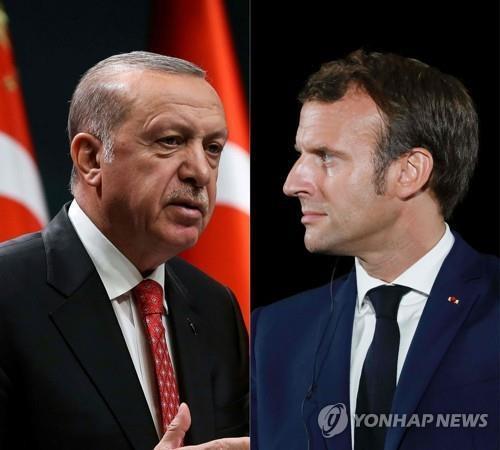 미·EU와 척진 터키…리라화는 역대 최저로 추락