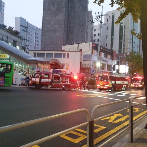 서울 회기역 내 화재…1시간가량 무정차 통과(종합)