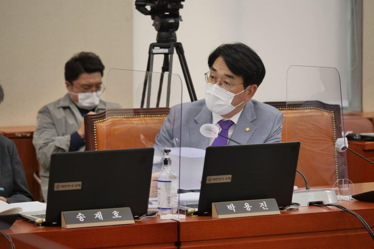 [2020 국감]윤석헌 "삼성증권 신용공여 위반 조사…금융위와 협의"