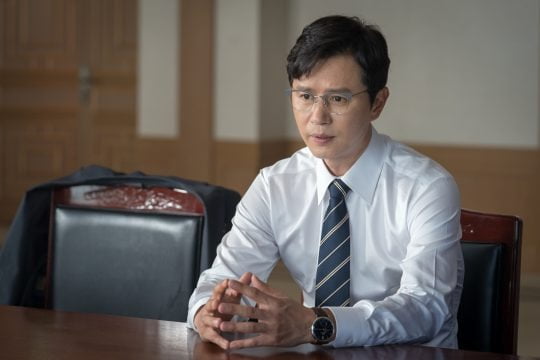  배우 김민종이 모친상을 당했다.