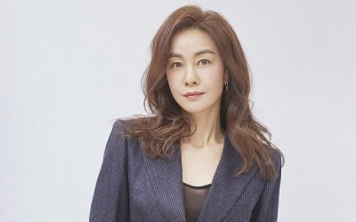 '미코 출신' 장윤정, 긴 공백 끝 '배우 꿈'…영화 '내겐 너무 소중한 너' 출연