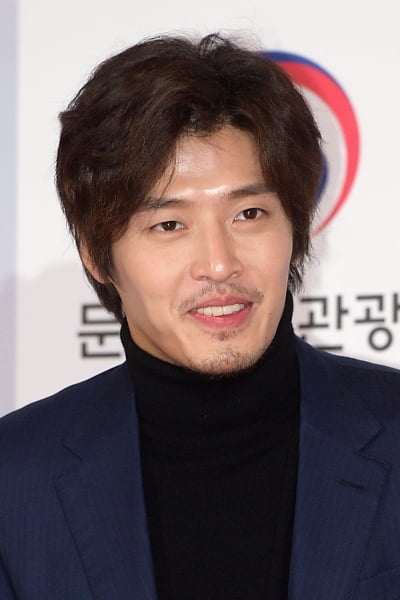 [TEN 포토] '대중문화예술상' 강하늘, '충격적인 수염 비주얼'