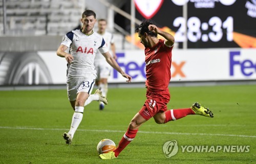 후반 뛴 손흥민, 5경기 연속골 불발…토트넘, 앤트워프에 0-1 패