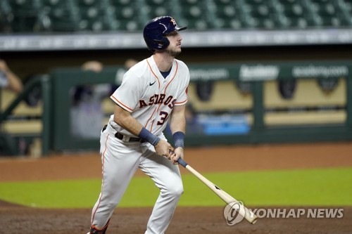 한국서 PS 노리는 '형' 터커, 동생은 MLB서 가을야구 만끽