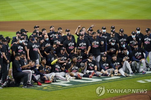 MLB 애틀랜타, 마이애미에 3연승…19년 만에 NLCS 진출