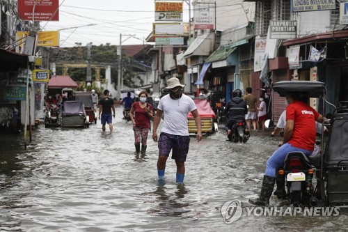 태풍 '몰라베' 강타한 필리핀서 최소 22명 사망·실종(종합)