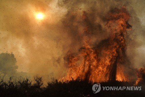 '악마의 바람'에 산불 확산…미 한인 거주지 7만명 대피령(종합)