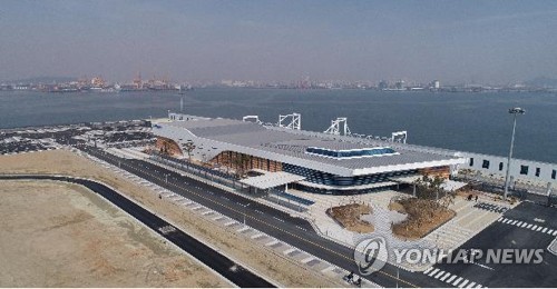 2년째 '개점휴업' 인천항 크루즈터미널…내년도 불투명