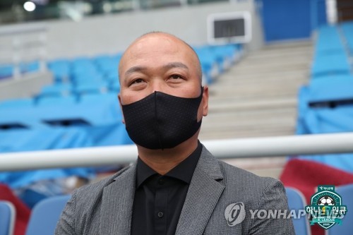 홈 팬 앞 '마지막 축구' 펼치는 상주 "박진감으로 보답"