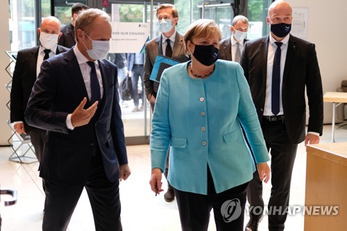 마스크 착용 위반시 각국 대응은…벌금 7만원부터 구금까지