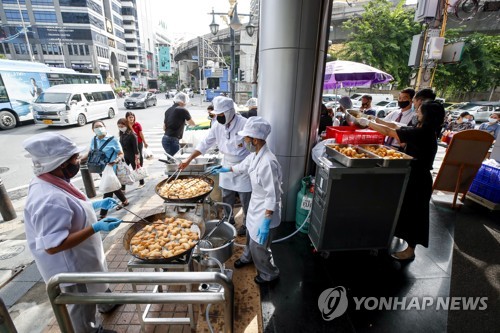 타이항공 고육지책 도넛판매 '대박'…가맹사업 추진