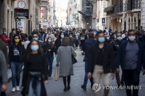 '통제 안되는 확산세'…이탈리아 신규 확진 2만명도 넘어서