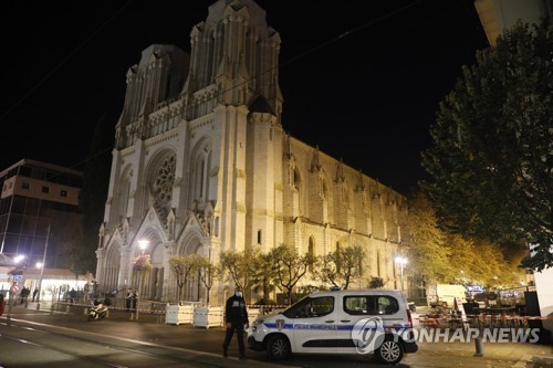 "알카에다, 니스 테러 전 '프랑스 성당 공격하라' 선동"