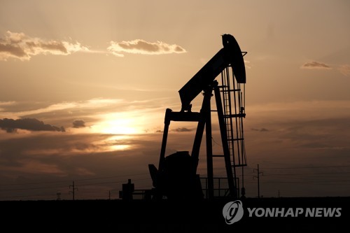 국제유가, '트럼프 퇴원' 기대 속 급등…WTI 5.9%↑