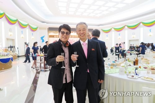 북한, 평창올림픽 때 삼지연악단 지휘한 장룡식에 노력영웅 칭호