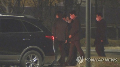 무혐의→구속, 반전 거듭한 'MB 사건'…13년만에 종지부