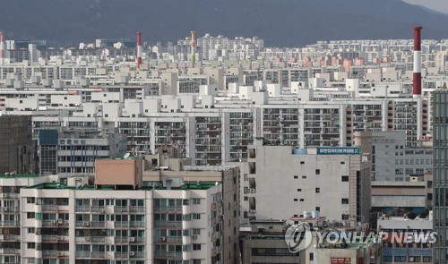 거래절벽에도 서울 아파트값 고공행진…10월 거래 절반이 신고가